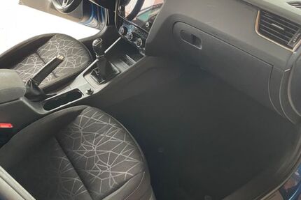 Skoda Octavia 70.220 km 17.000 &euro; Oelsnitz 09376