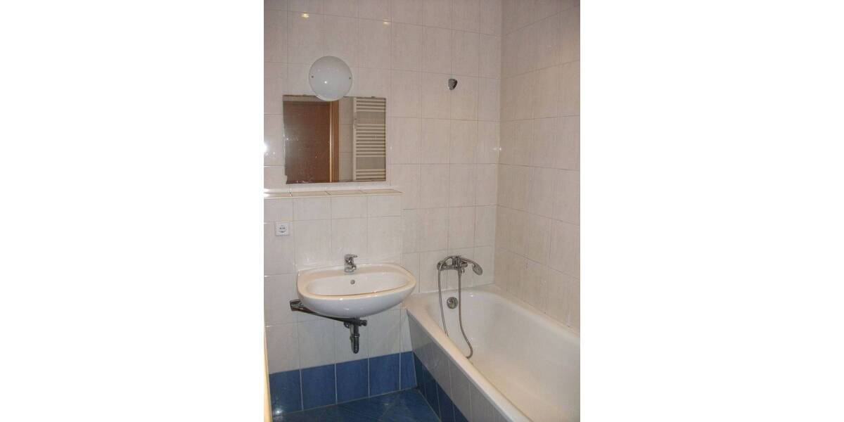 Etagenwohnung Chemnitz Schloßchemnitz - 3 Zimmer, 65 m&sup2;, 366&euro; | Angebot:26345545