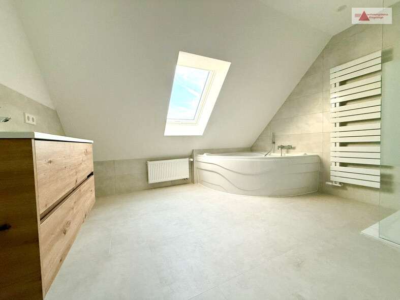 Wohnung zum Kaufen in Gornau 199.000 € 102 m² 3.5 zimmer