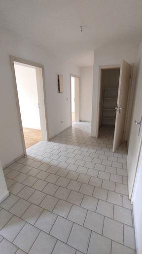 Dachgeschoßwohnung Chemnitz Hilbersdorf - 3 Zimmer, 81 m&sup2;, 349&euro; | Angebot:26039504