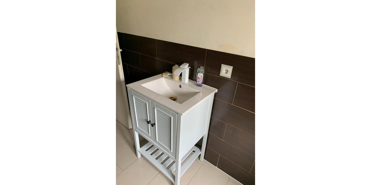 Etagenwohnung Chemnitz Ebersdorf - 1.5 Zimmer, 80 m&sup2;, 6&euro; | Angebot:26672098