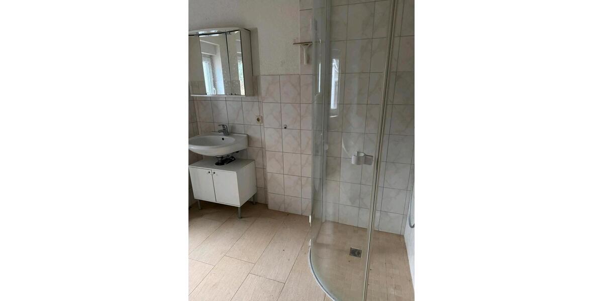 Einfamilienhaus Hainichen - 2 Zimmer, 110 m&sup2;, 95.000&euro; | Angebot:26748641