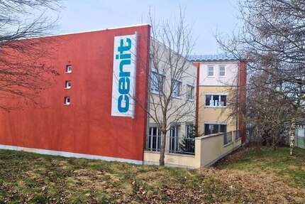 444 qm helle und geräumige Gewerbefläche im 1. OG 10 zimmer