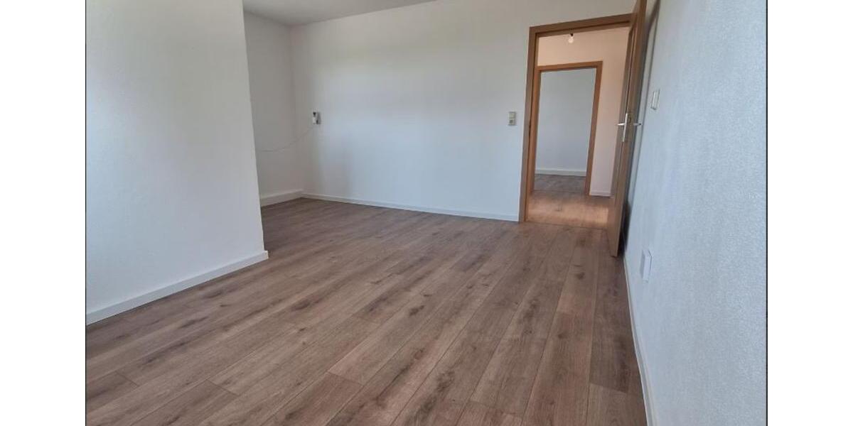 Frisch sanierte gemütliche 3-Raum Wohnung Haus Immobilie 3 zimmer