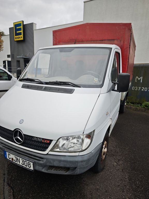 Mercedes-Benz Sprinter 152.374 km 8.500 € Chemnitz 09113