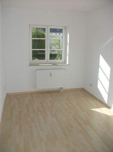 Etagenwohnung Chemnitz Lutherviertel - 2 Zimmer, 50 m&sup2;, 315&euro; | Angebot:25801015