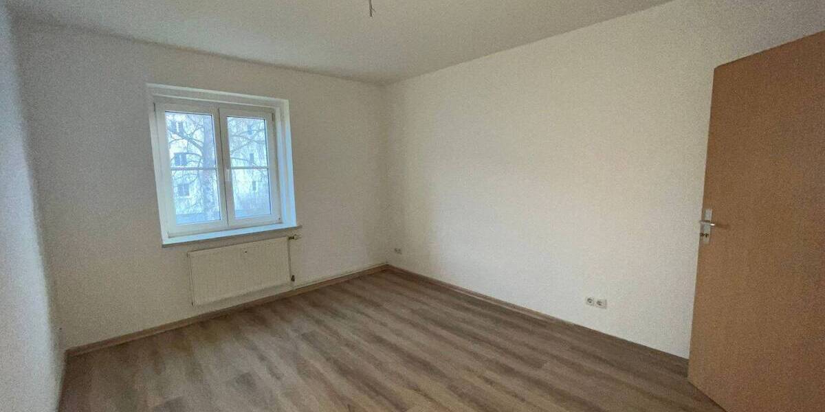 Etagenwohnung Chemnitz Altchemnitz - 2 Zimmer, 50 m&sup2;, 275&euro; | Angebot:26189654