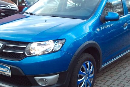Dacia Sandero 74.140 km 8.499 &euro; Chemnitz 09114
