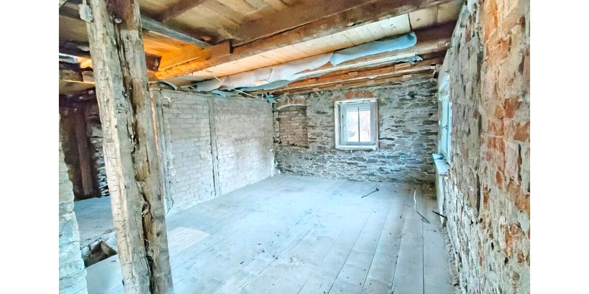 Einfamilienhaus Brand-Erbisdorf Erbisdorf - 7 Zimmer, 170 m&sup2;, 150.000&euro; | Angebot:26504889
