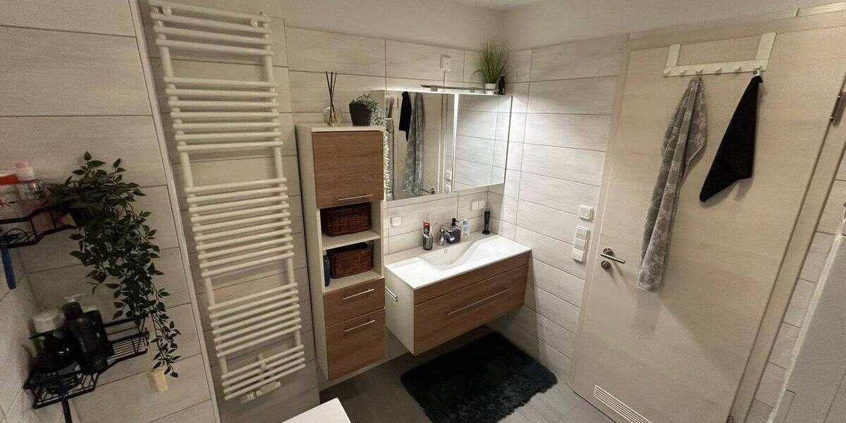 Zimmer Chemnitz Sonnenberg - 3 Zimmer, 64 m&sup2;, 430&euro; | Angebot:26243388