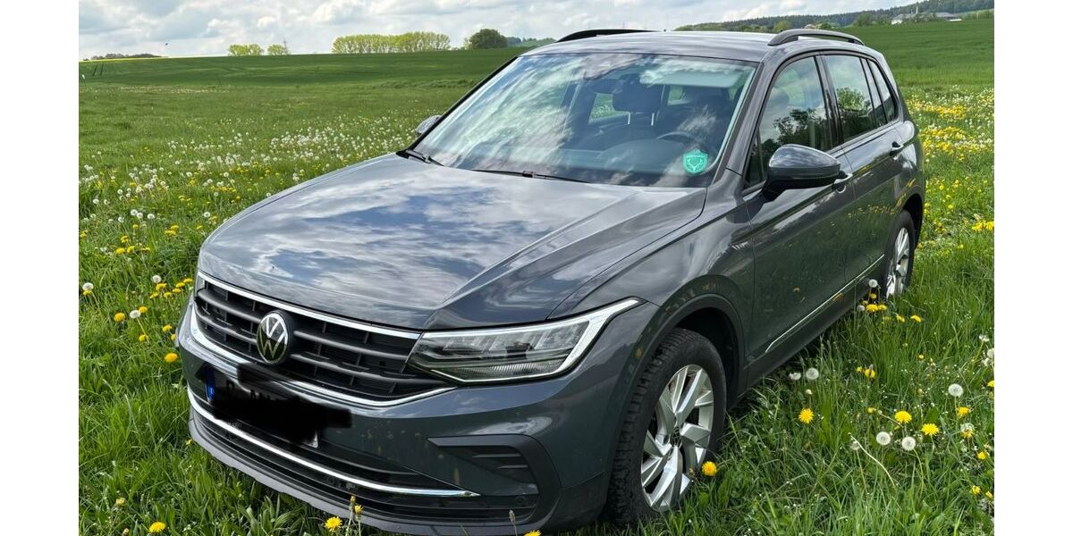 VW Tiguan 41.000 km 27.300 &euro; Chemnitz 09117