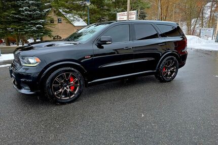 Dodge Durango 90.000 km 38.990 &euro; Schwarzbach 09481