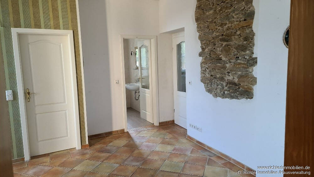 Gewerbeobjekt Brand-Erbisdorf / Langenau Langenau - 6 Zimmer, 184 m&sup2;, 1.300&euro; | Angebot:25732048