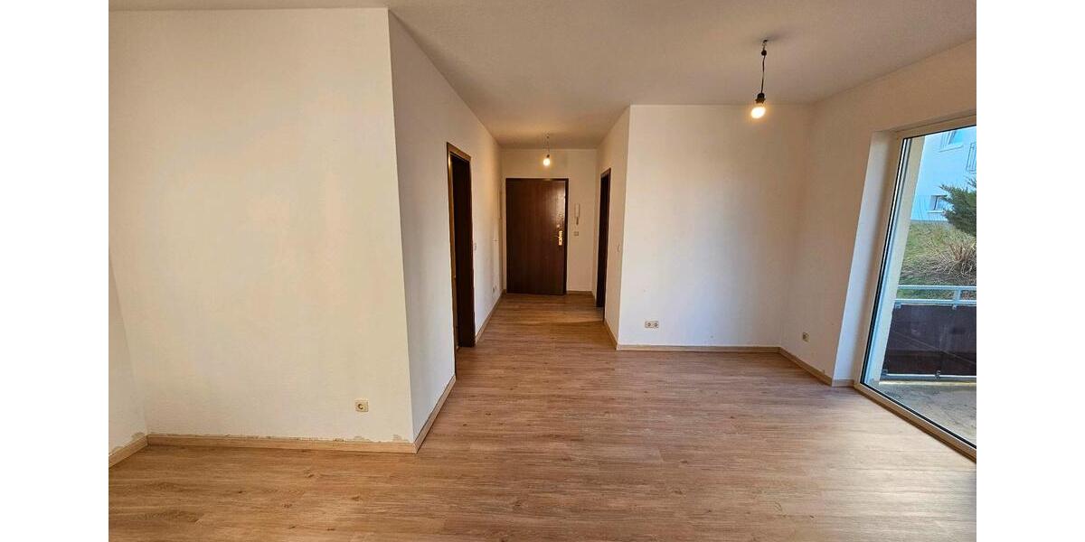 Erdgeschoßwohnung Hartenstein - 1 Zimmer, 32 m&sup2;, 46.000&euro; | Angebot:24693576