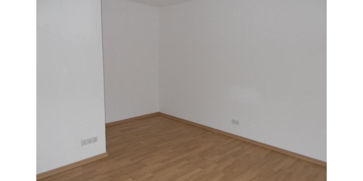 Dachgeschoßwohnung Chemnitz Grüna - 2 Zimmer, 57 m&sup2;, 350&euro; | Angebot:24461567