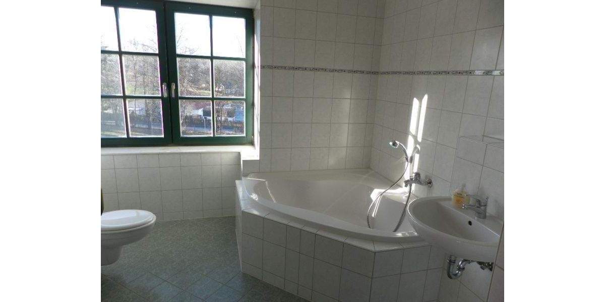 ATTRAKTIVE MAISONETTWOHNUNG SUCHT NEUE MIETER!!! 4 zimmer