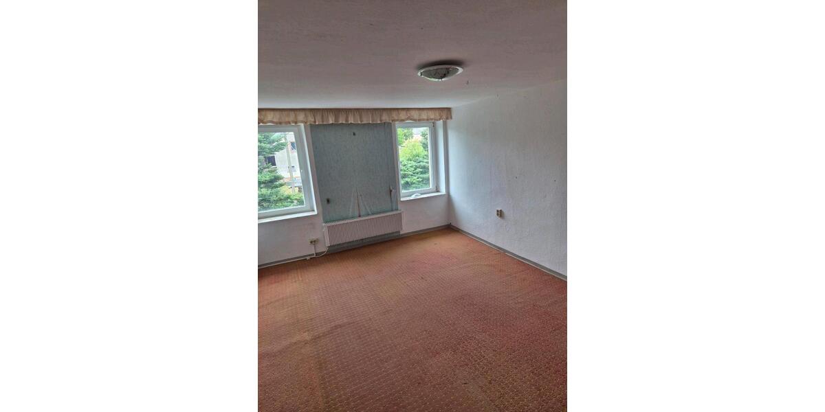 Einfamilienhaus Limbach-Oberfrohna Oberfrohna - 5 Zimmer, 150 m&sup2;, 10.000&euro; | Angebot:26131789