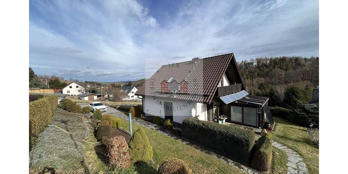 Mehrfamilienhaus, Wohnhaus Gornau/Erzgebirge Gornau - 8 Zimmer, 118 m&sup2;, 369.000&euro; | Angebot:25776149