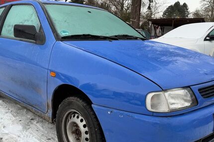 Seat Ibiza 86.928 km 899 &euro; Chemnitz 09125