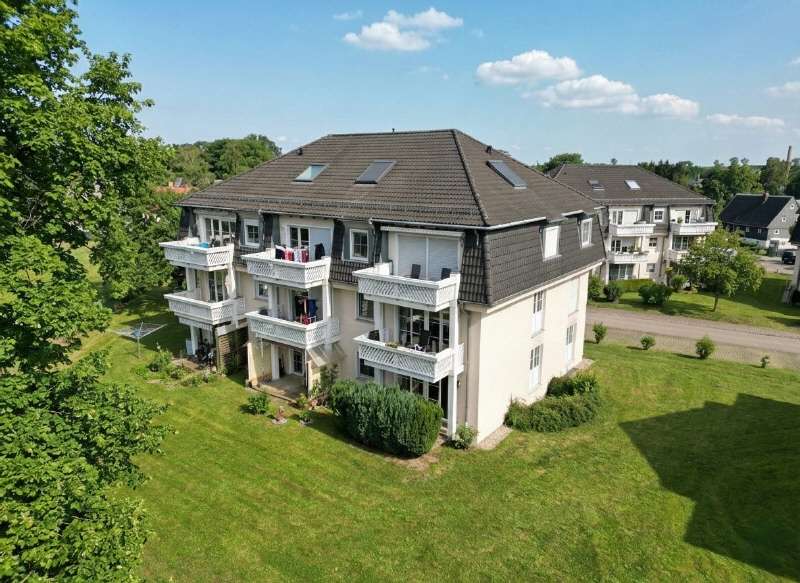 Wohnung zum Kaufen in Chemnitz 135.000 € 111.5 m² 4 zimmer