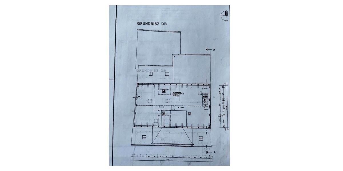 Mehrfamilienhaus, Wohnhaus Lichtenstein (Sachsen) - 11 Zimmer, 280 m&sup2;, 190.000&euro; | Angebot:26042197