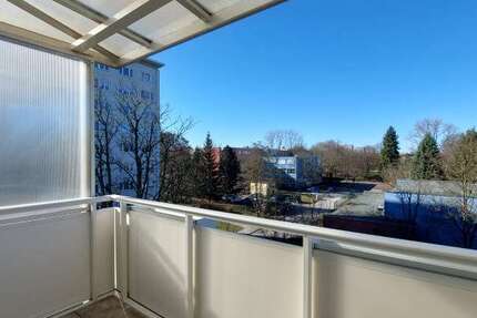 Wohnung Chemnitz Adelsberg - 2 Zimmer, 49 m&sup2;, 296&euro; | Angebot:25340139