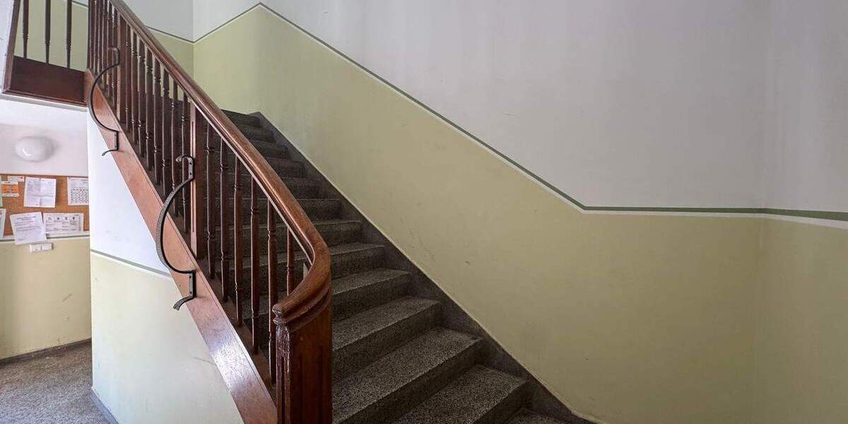 Etagenwohnung Chemnitz Zentrum - 4 Zimmer, 82 m&sup2;, 129.500&euro; | Angebot:25690197