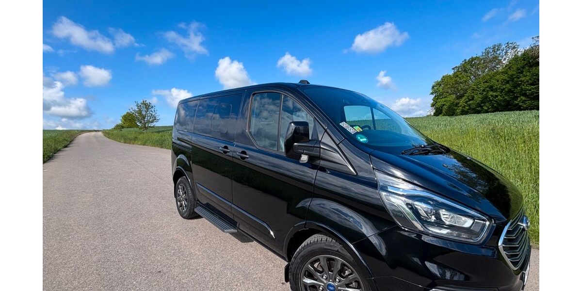 Ford Tourneo Custom 87.446 km 31.499 &euro; Lunzenau 09328