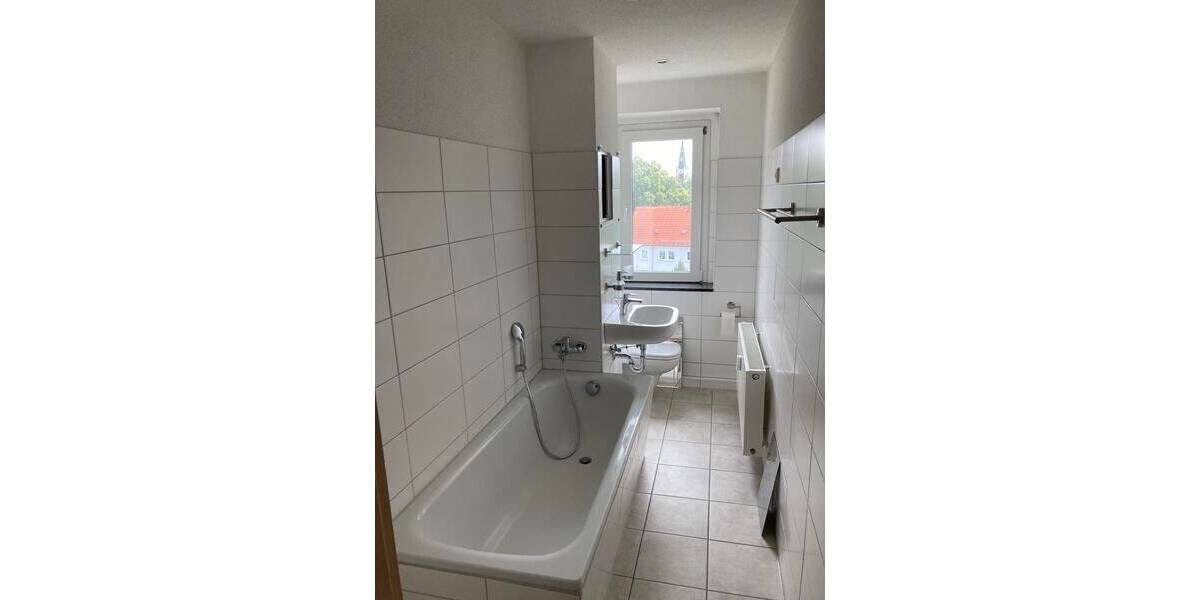 Etagenwohnung Gersdorf b Hohenstein-Ernstthal Ernstthal - 3 Zimmer, 60 m&sup2;, 65.000&euro; | Angebot:26527454
