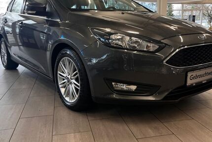 Ford Focus 89.680 km 13.780 &euro; Glauchau 08371