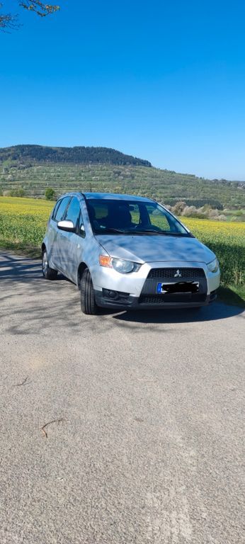 Mitsubishi Colt 95.431 km 3.400 € Mildenau 09456
