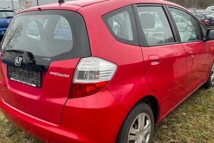 Honda Jazz 193.000 km 1.890 &euro; Chemnitz 09114