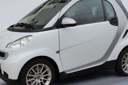Smart forTwo 142.300 km 3.990 &euro; Wittgensdorf 09228
