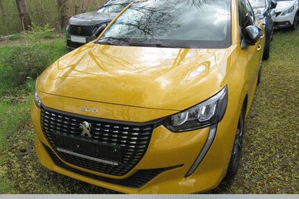 Peugeot 208 19.500 km 15.990 &euro; Chemnitz 09126