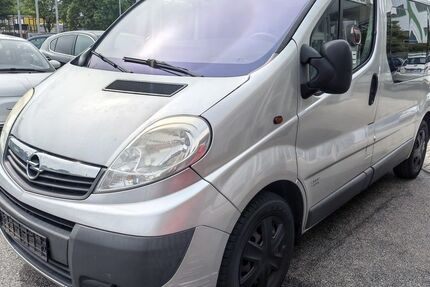 Opel Vivaro 251.058 km 3.990 &euro; Waldheim 04736