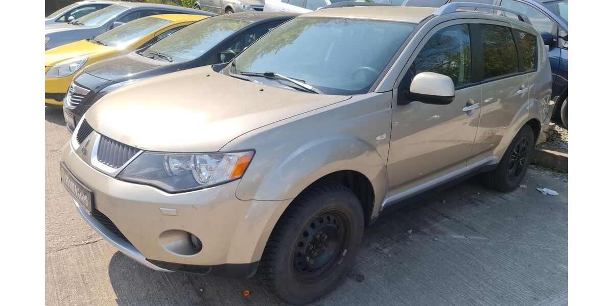 Mitsubishi Outlander 135.500 km 2.290 &euro; Chemnitz 09114