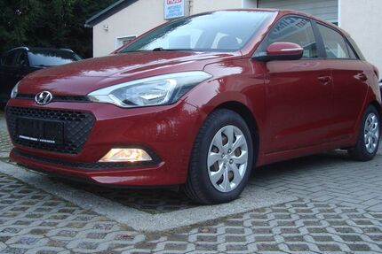 Hyundai i20 92.000 km 8.250 &euro; Waldheim 04736