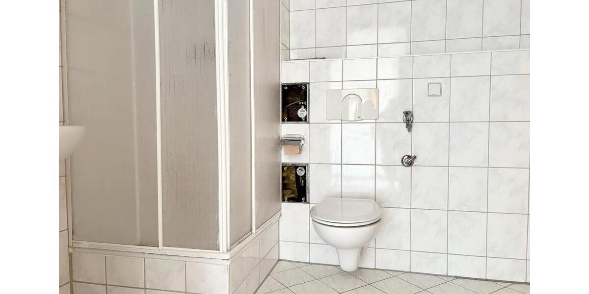 Etagenwohnung Chemnitz Altendorf - 1 Zimmer, 39 m&sup2;, 200&euro; | Angebot:22235475