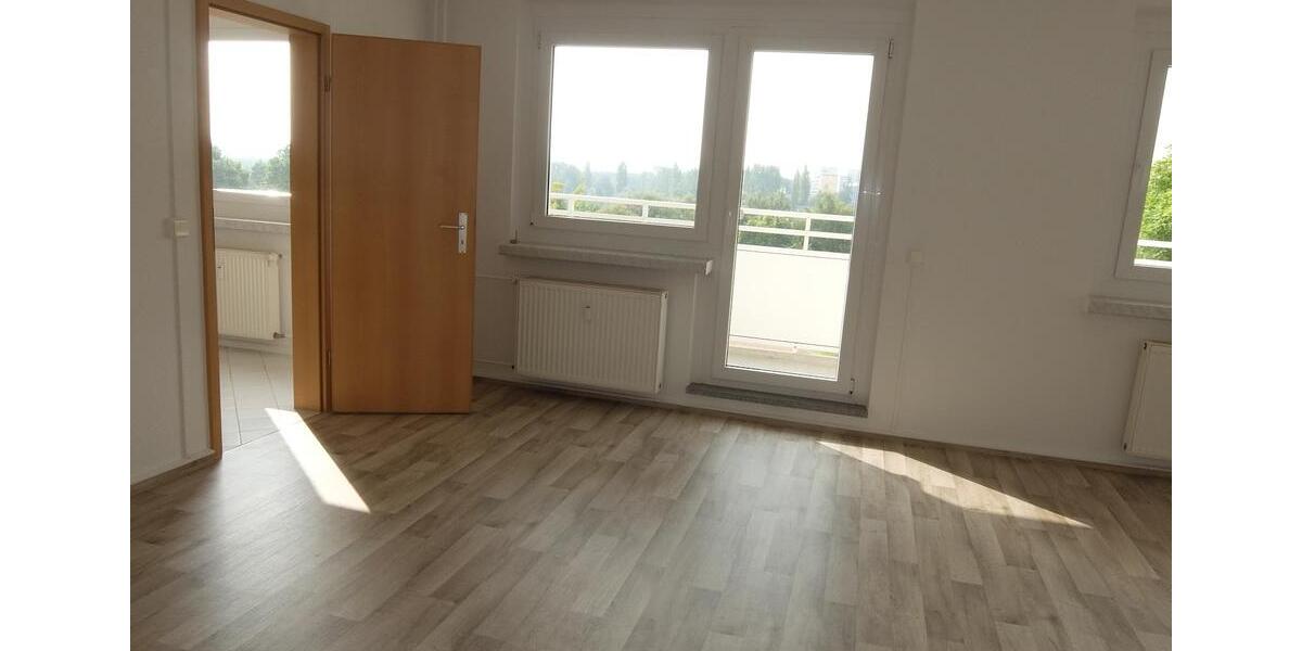 Etagenwohnung Chemnitz Markersdorf - 2 Zimmer, 70 m&sup2;, 370&euro; | Angebot:26295102