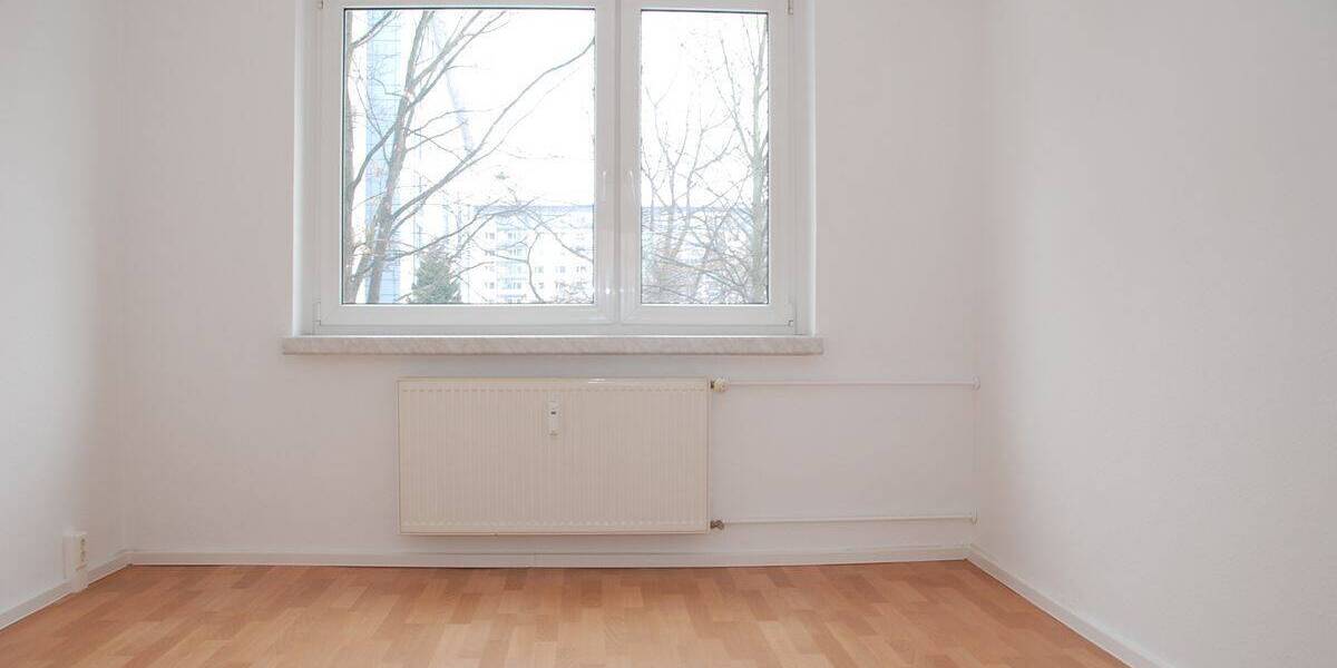Etagenwohnung Chemnitz Zentrum - 3 Zimmer, 74 m&sup2;, 449&euro; | Angebot:26361231