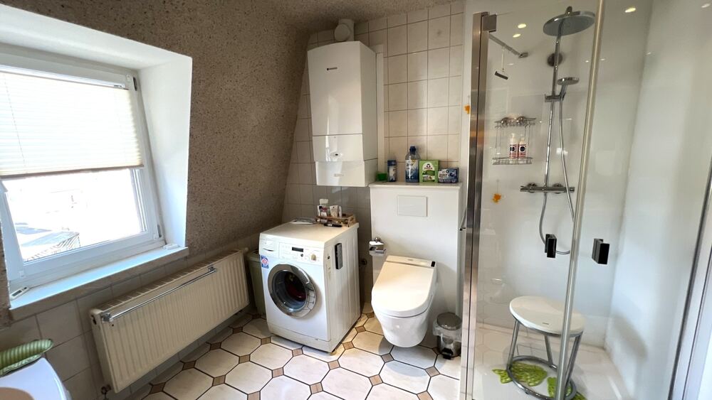 Reihenmittelhaus in zentraler Lage von Rochlitz 5 zimmer