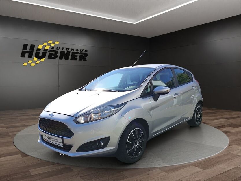 Ford Fiesta 50.300 km 10.890 € Oberlungwitz 09353