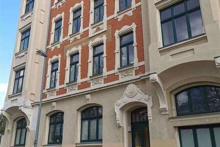 Wohnung zum Kaufen in Chemnitz 145.000 € 103.69 m² 4 zimmer