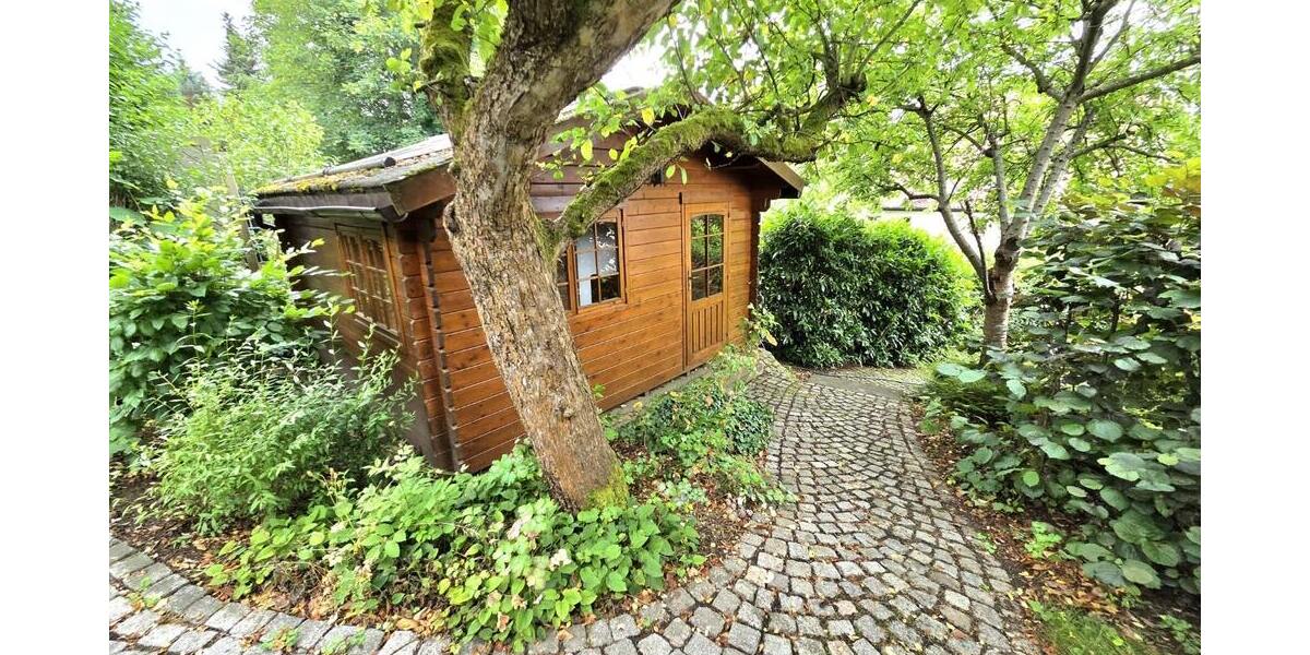 Exklusives Einfamilienhaus mit Doppelgarage, Gartensauna, Kamin und überdachtem Pool! - Einfamilienhaus Frankenberg Sachsenburg | Angebot:27234638