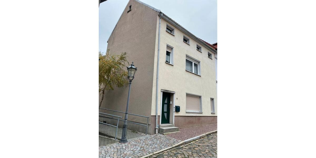 Reihenhaus Waldenburg - 4 Zimmer, 137 m&sup2;, 50.000&euro; | Angebot:26393052