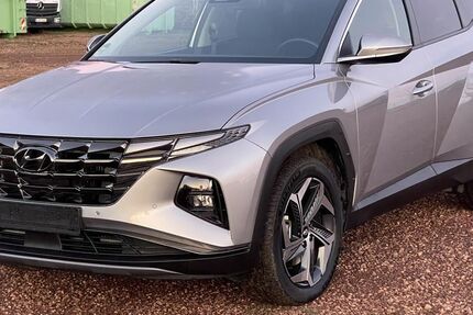 Hyundai TUCSON 29.358 km 24.899 € Oberlungwitz 09353