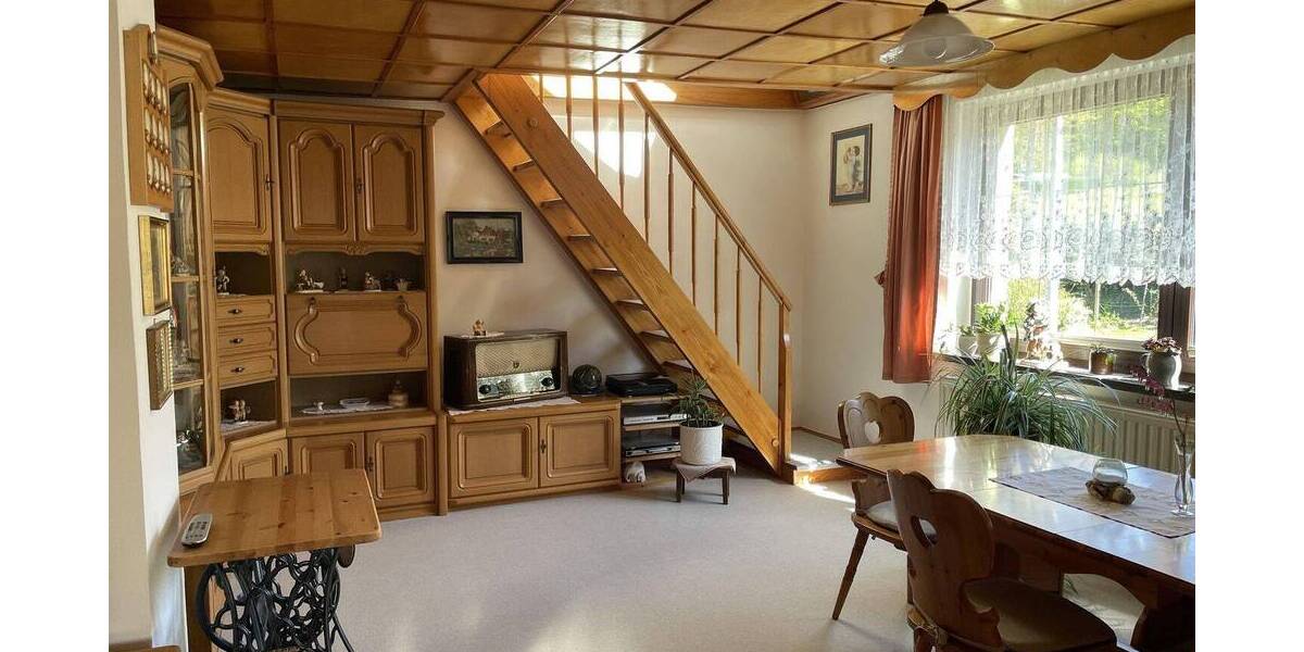 Einfamilienhaus Burgstädt Mohsdorf - 9 Zimmer, 180 m&sup2;, 239.000&euro; | Angebot:26488293