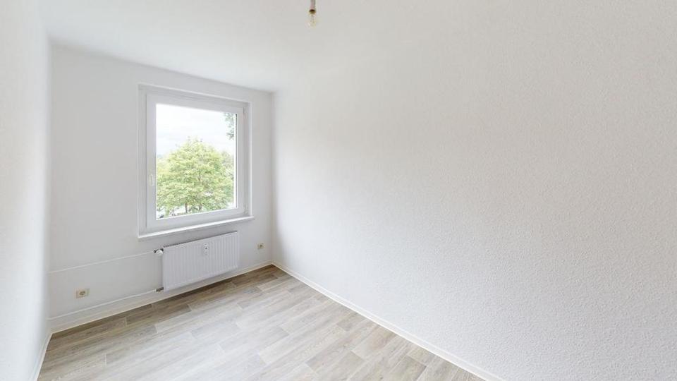 Etagenwohnung Chemnitz Borna-Heinersdorf - 3 Zimmer, 61 m&sup2;, 420&euro; | Angebot:26682052