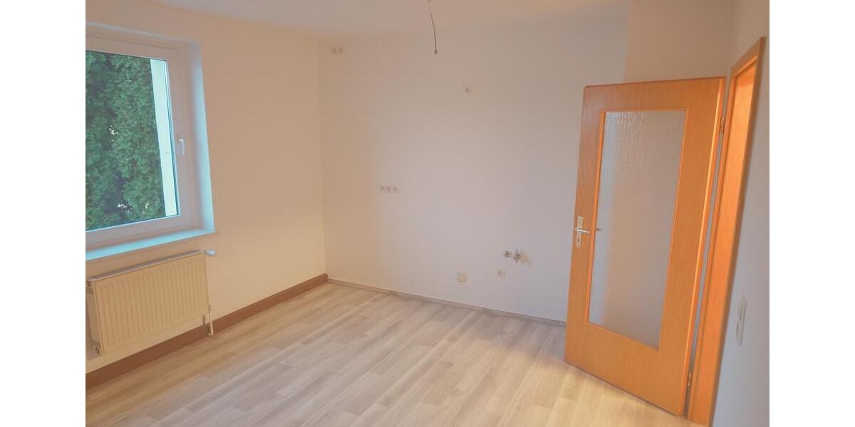 Etagenwohnung Oberschöna - 5 Zimmer, 110 m&sup2;, 900&euro; | Angebot:24767996