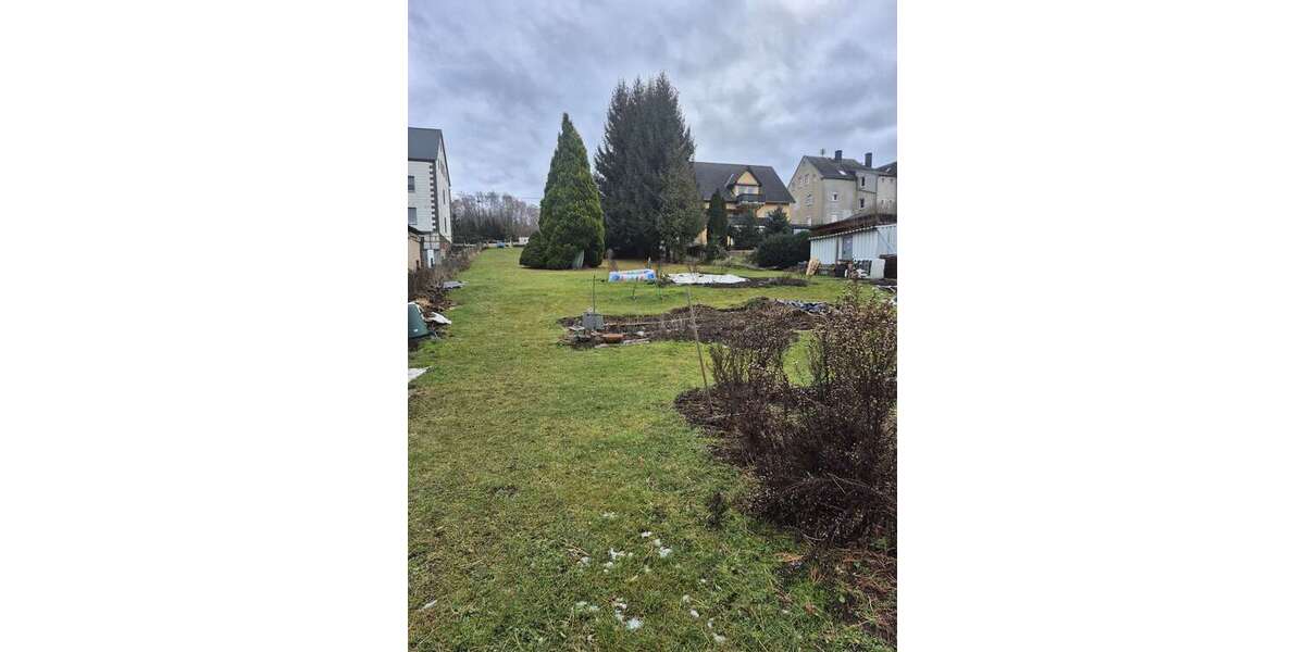 Grundstück zu verkaufen in Lugau 55.000 € 1390 m² zimmer